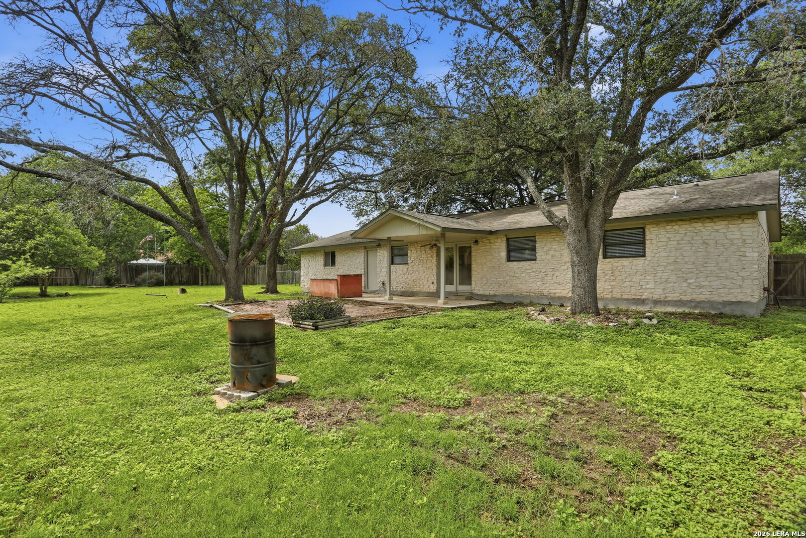 303 Castle Court Converse TX 78109