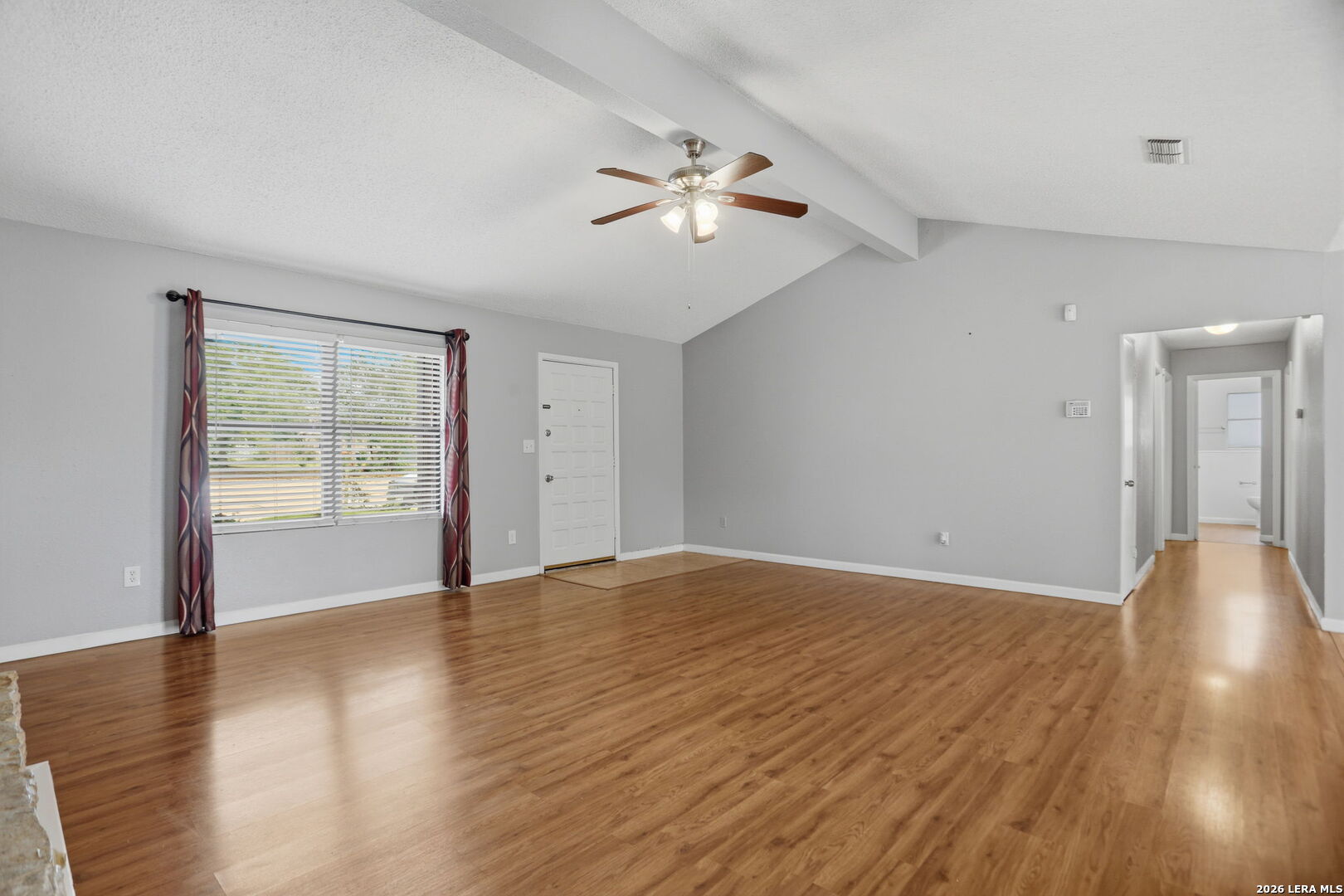 303 Castle Court Converse TX 78109