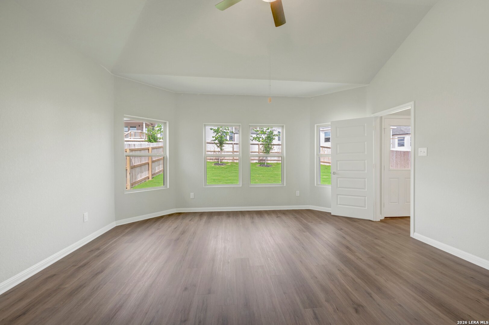 6248 Persimmon Lake San Antonio TX 78245