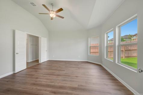 6248 Persimmon Lake San Antonio TX 78245