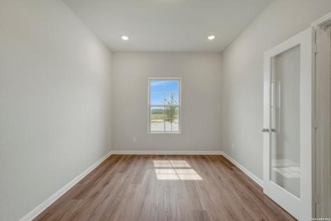 6248 Persimmon Lake San Antonio TX 78245
