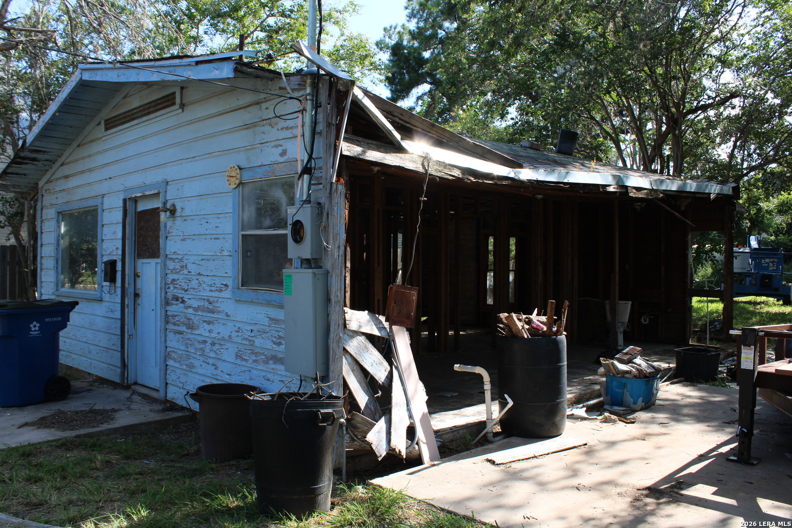 717 Omand Pleasanton TX 78064