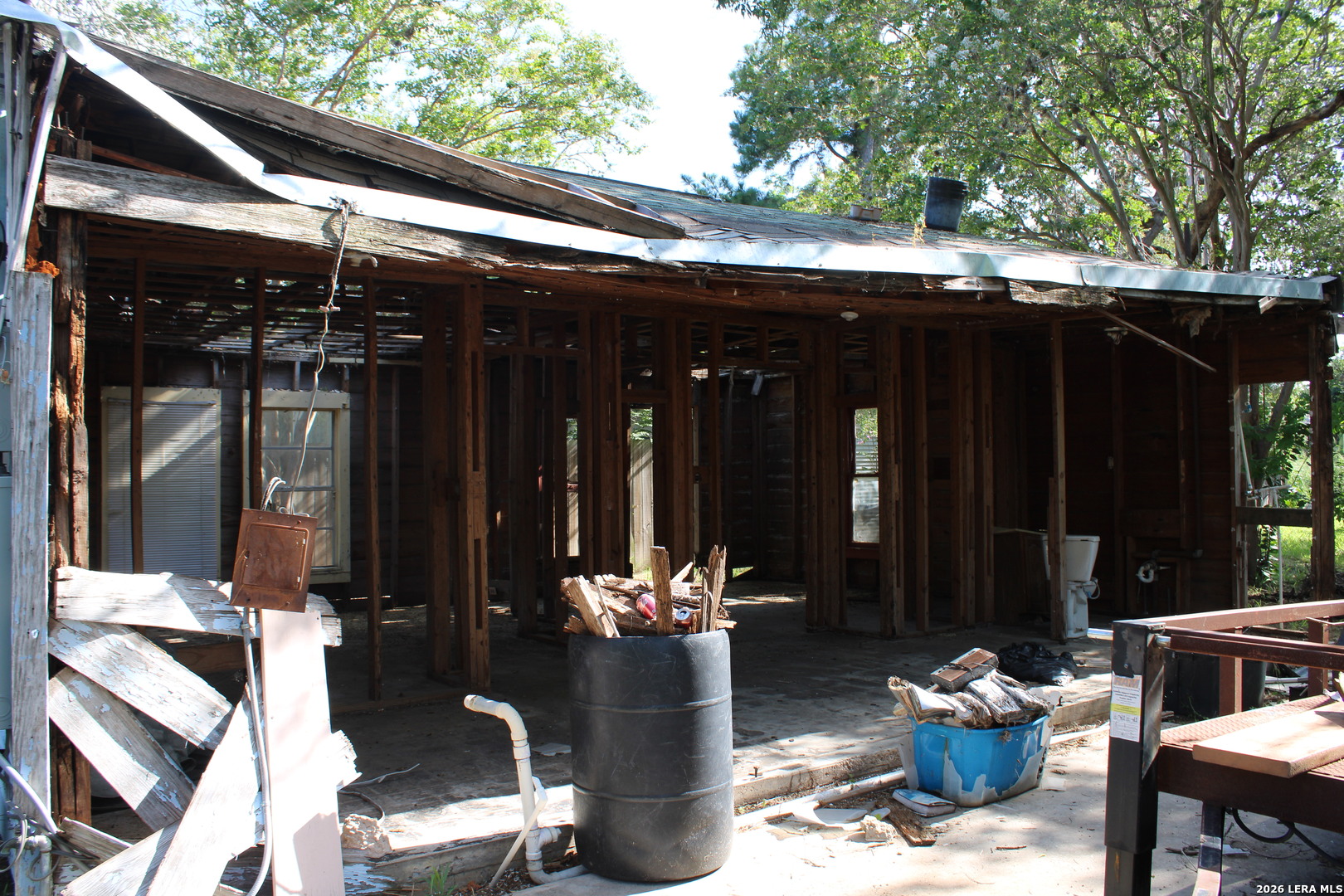 717 Omand Pleasanton TX 78064