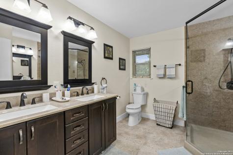 1497 Pebble Beach Road Lakehills TX 78063