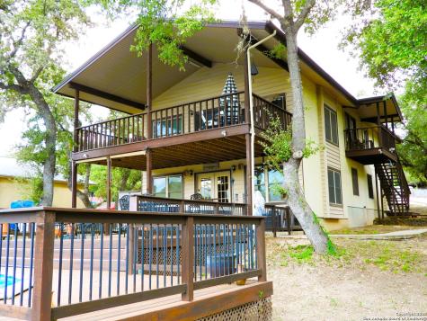 1497 Pebble Beach Road Lakehills TX 78063