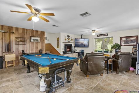 1497 Pebble Beach Road Lakehills TX 78063
