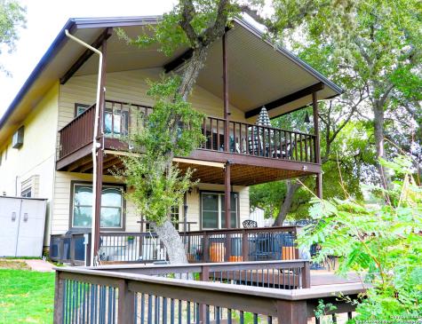 1497 Pebble Beach Road Lakehills TX 78063