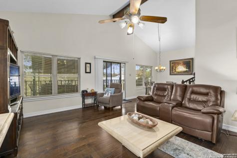 1497 Pebble Beach Road Lakehills TX 78063