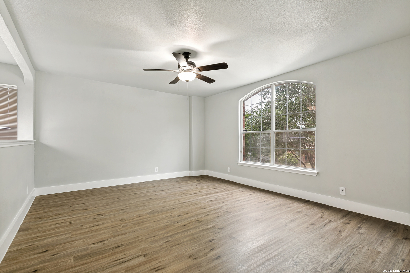8034 Shumard Oak Drive San Antonio TX 78223