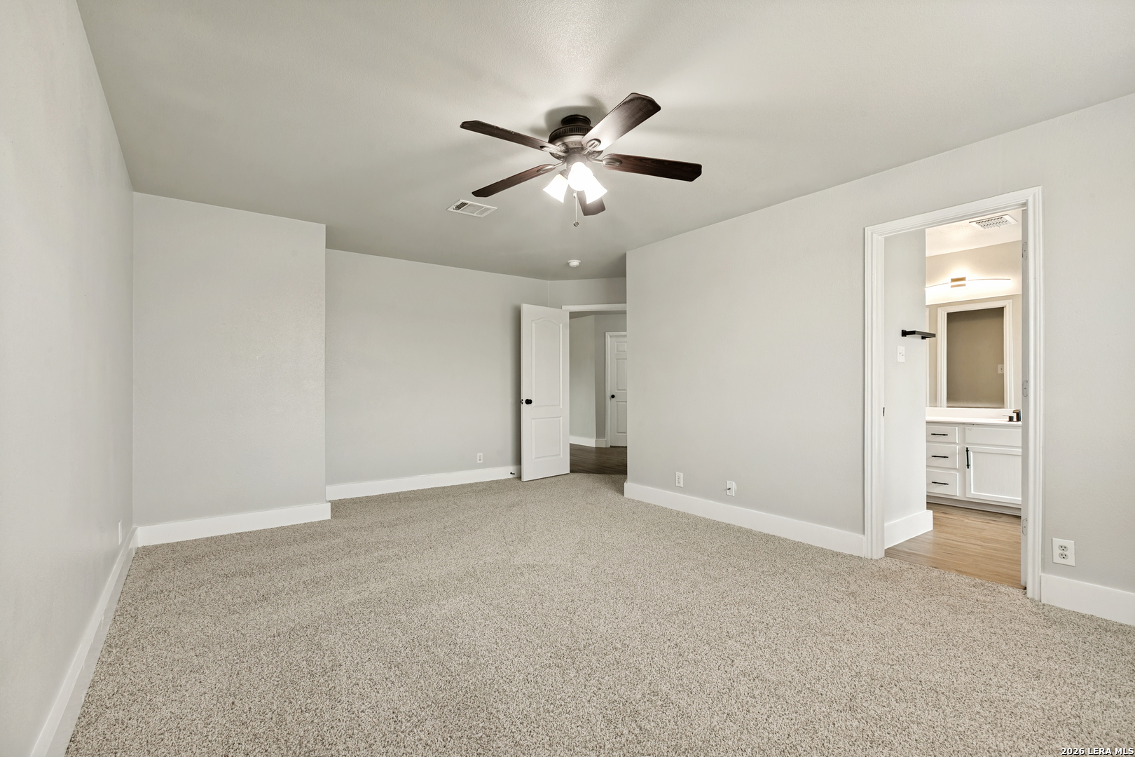 8034 Shumard Oak Drive San Antonio TX 78223