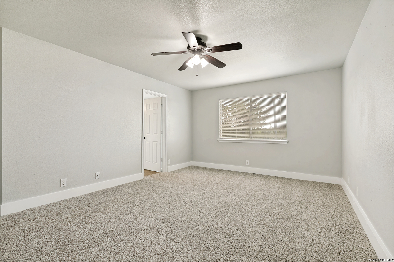 8034 Shumard Oak Drive San Antonio TX 78223