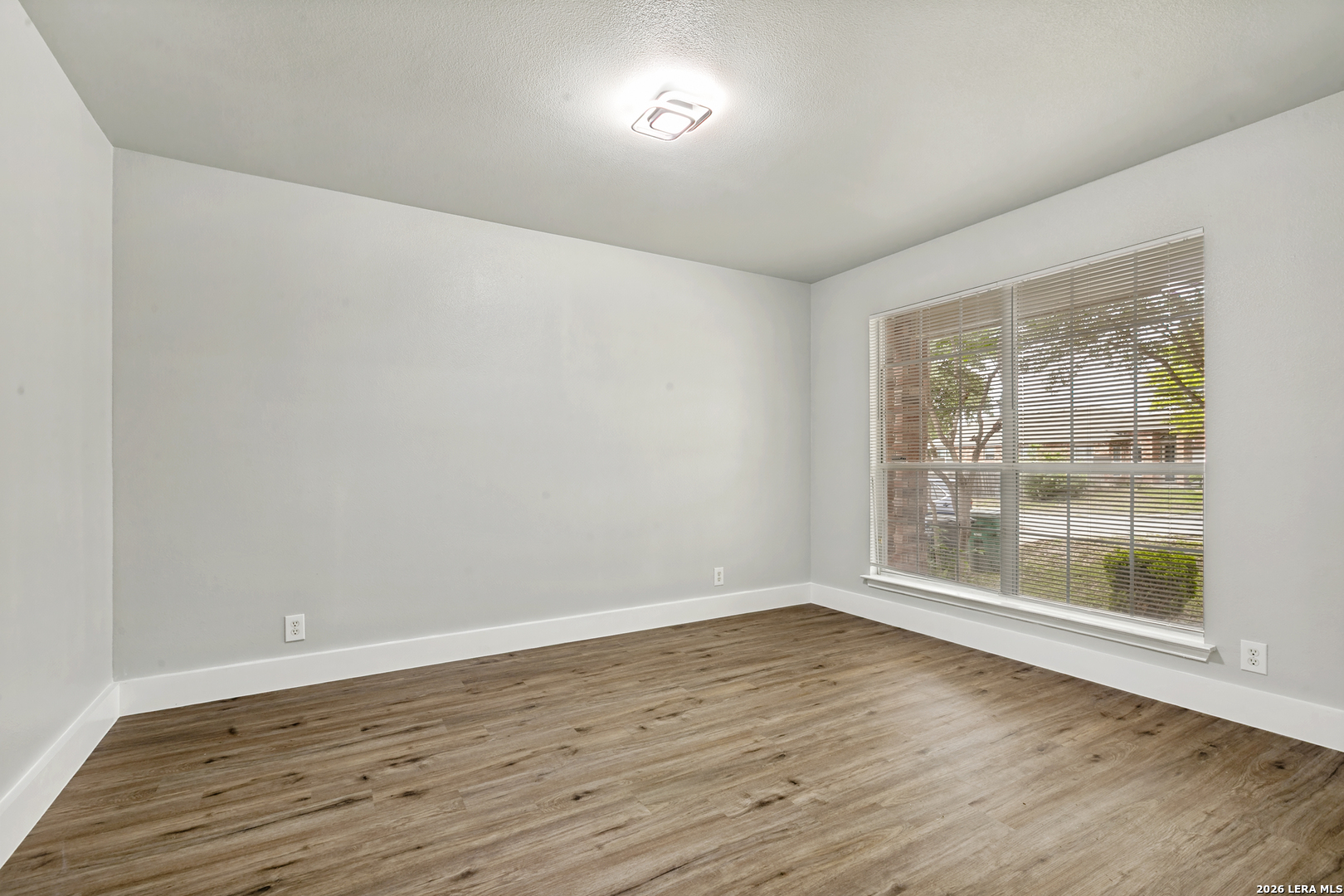 8034 Shumard Oak Drive San Antonio TX 78223