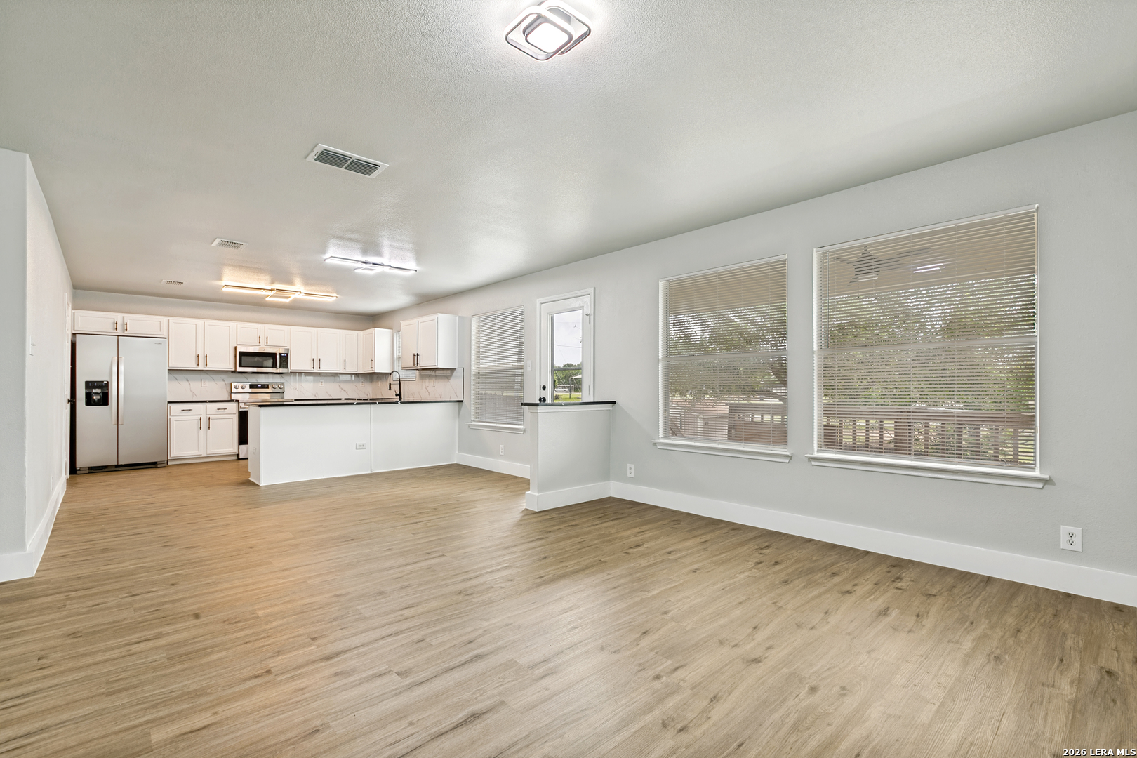 8034 Shumard Oak Drive San Antonio TX 78223