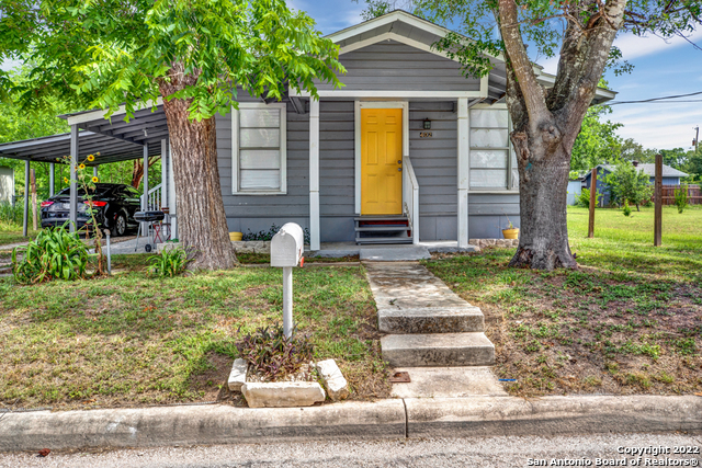 402 Harper Street Seguin TX 78155