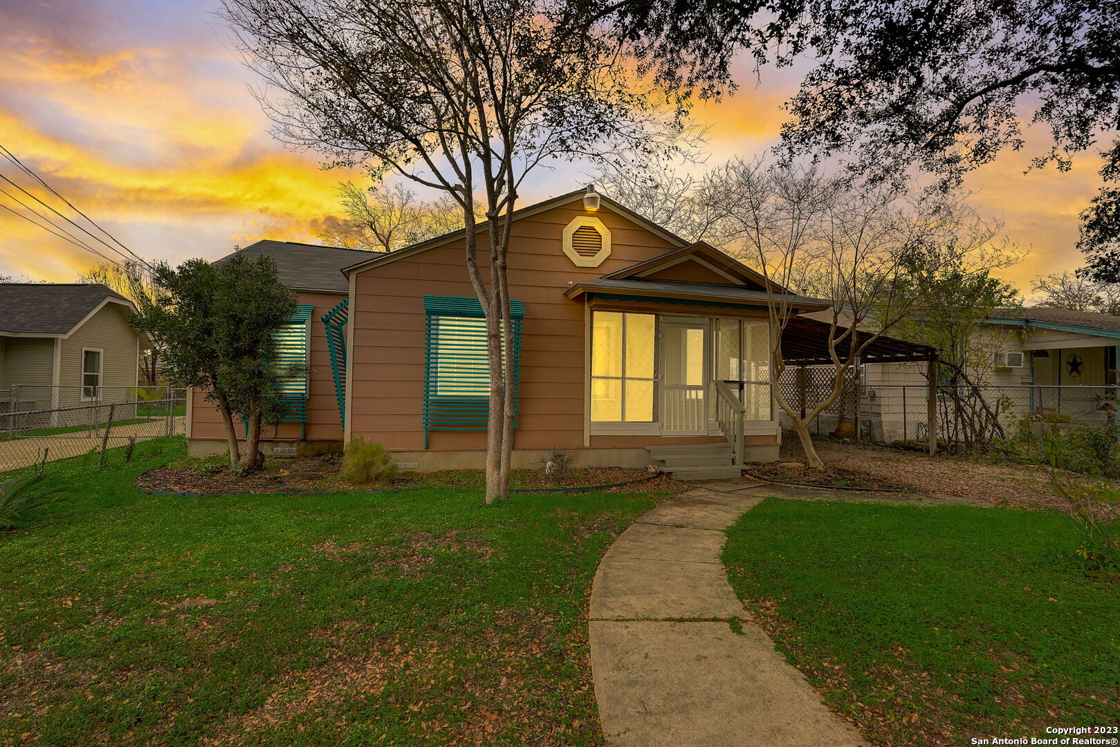 711 W Rosewood Avenue San Antonio TX 78212