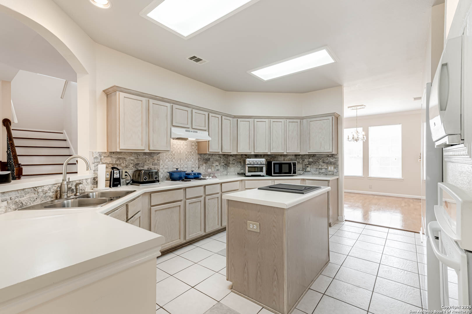 3623 Horsemint San Antonio TX 78247