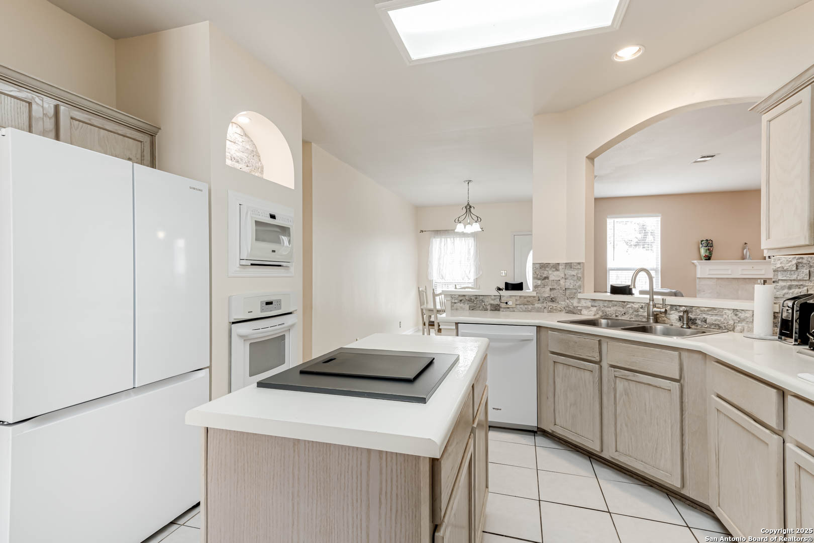 3623 Horsemint San Antonio TX 78247