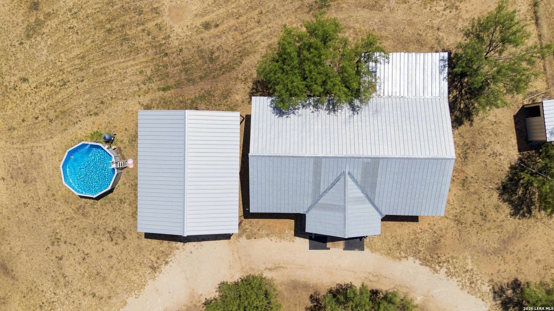 159 County Road 641 Hondo TX 78861