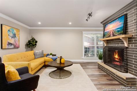 2706 Roundleaf Court San Antonio TX 78231
