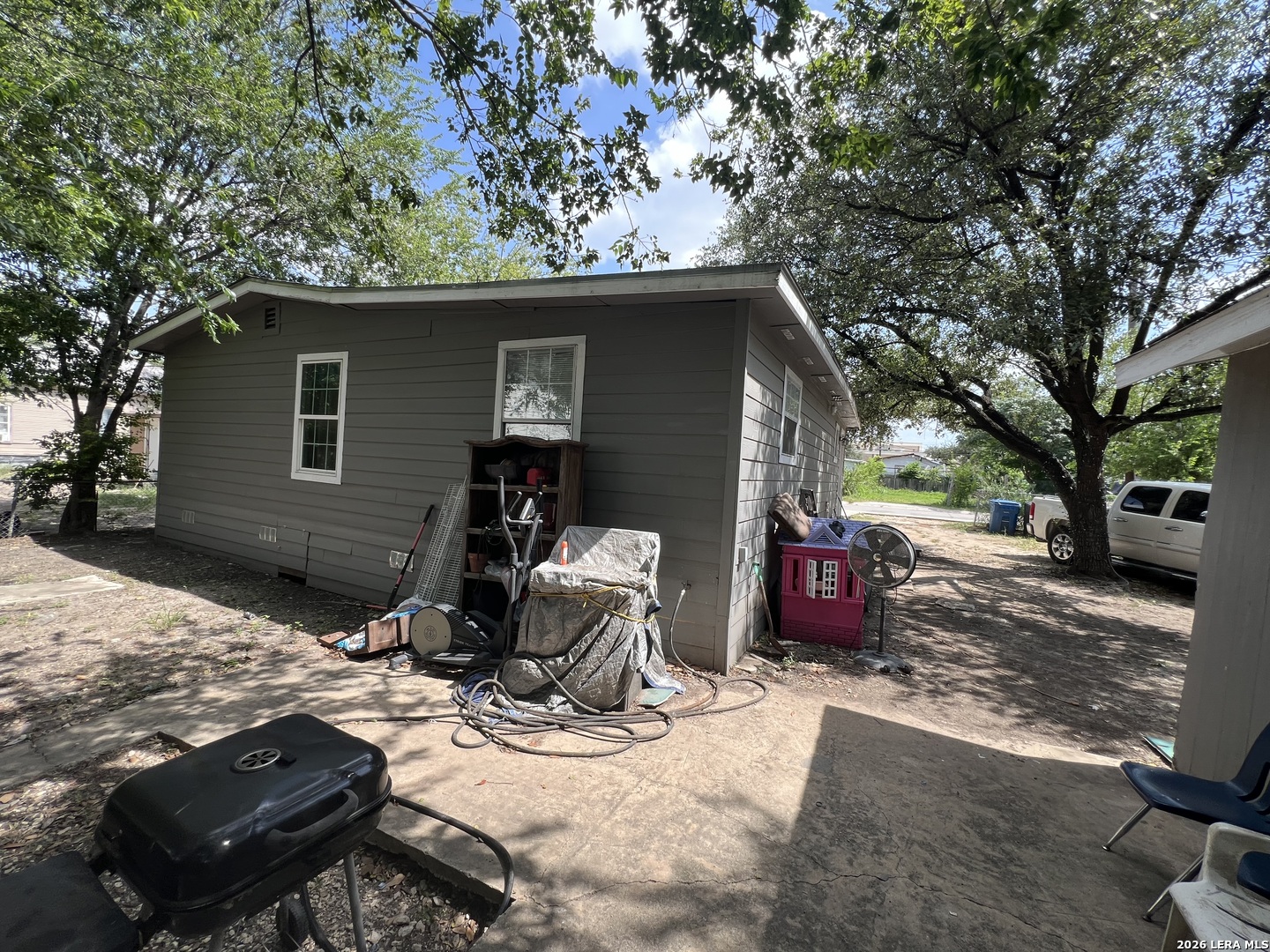 2035 Lyons Street San Antonio TX 78207