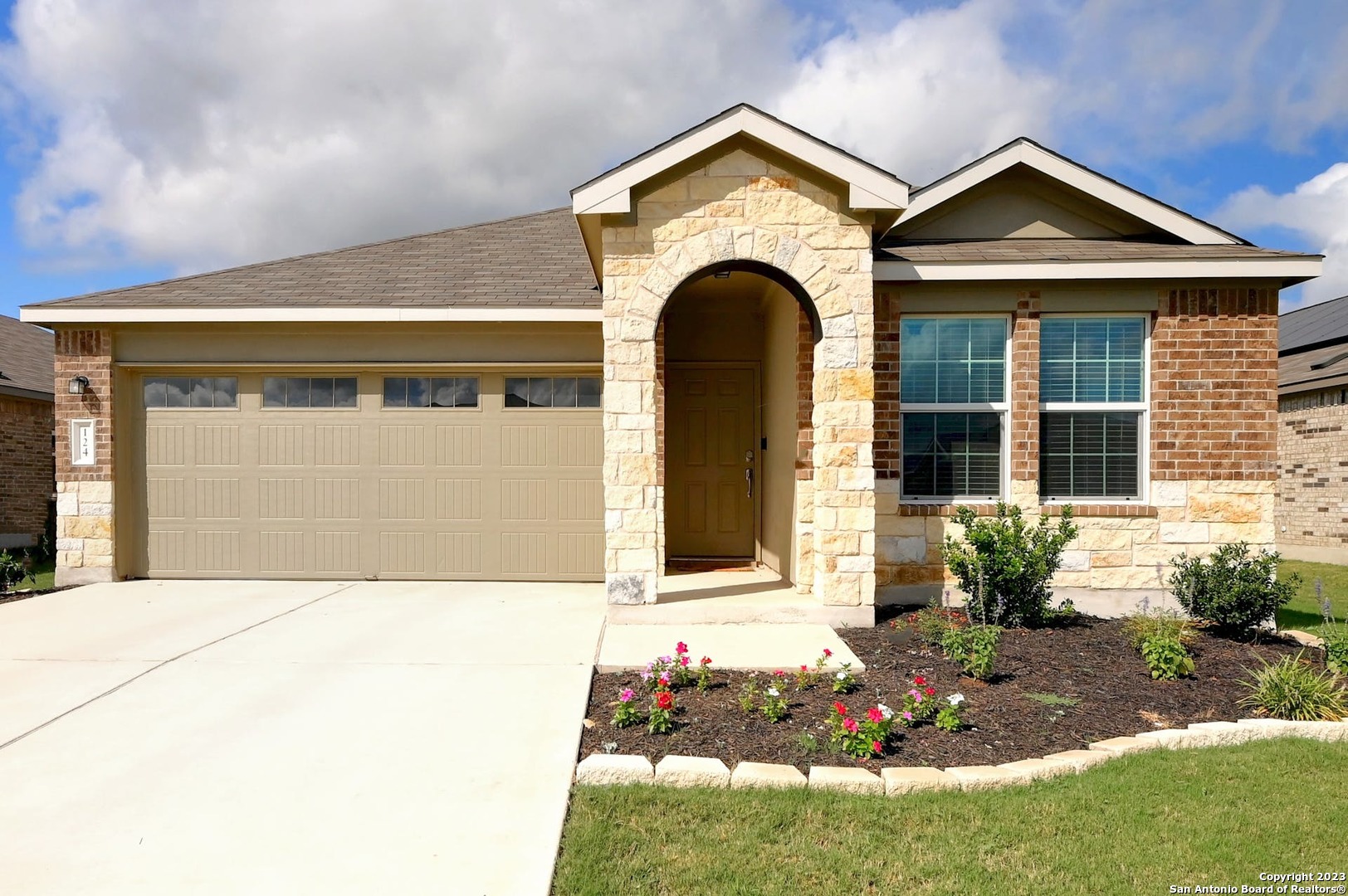 124 Escondido Circle San Marcos TX 78666