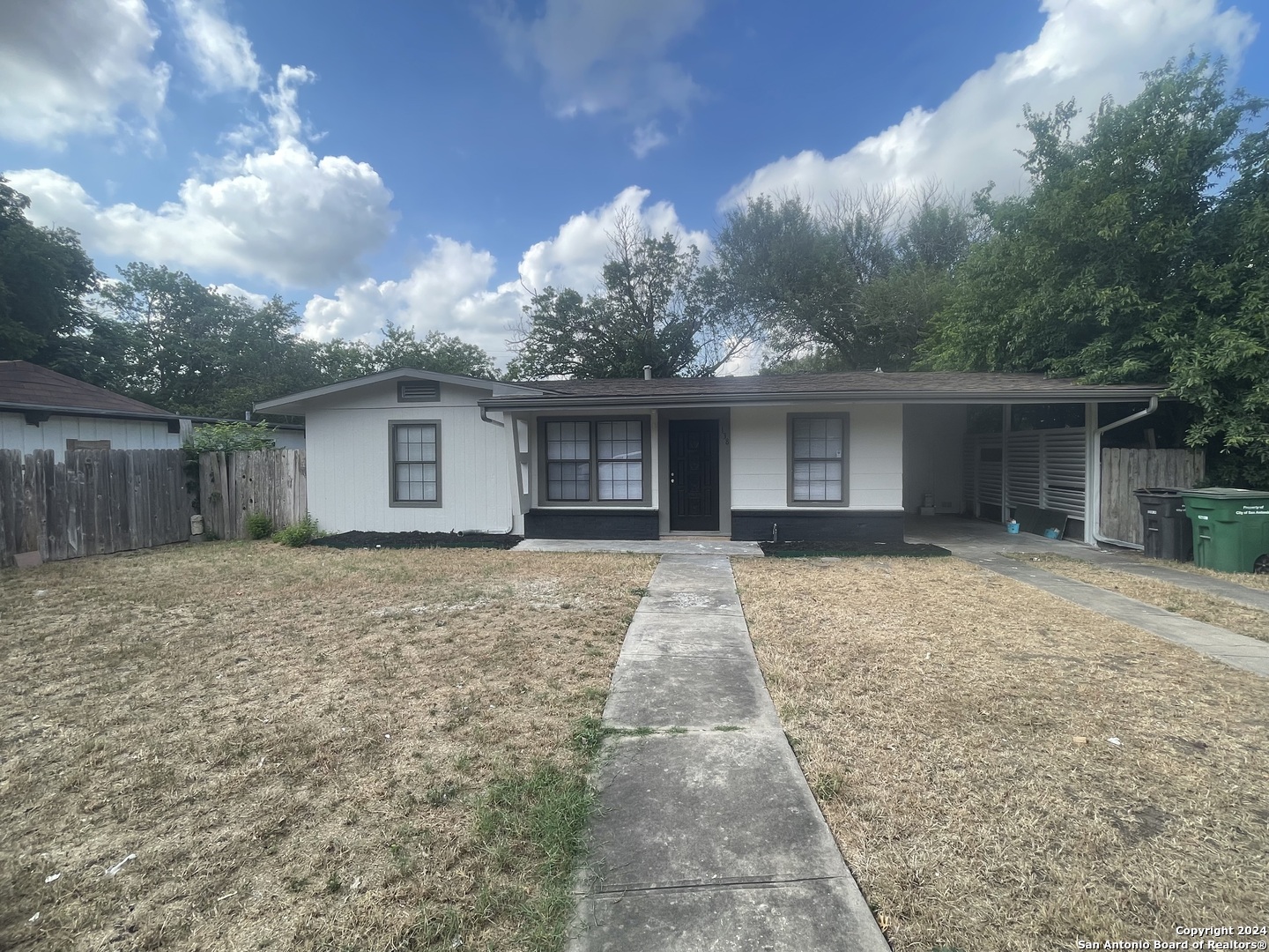 138 Newport Drive San Antonio TX 78218