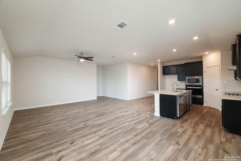 262 Shelton Cibolo TX 78108
