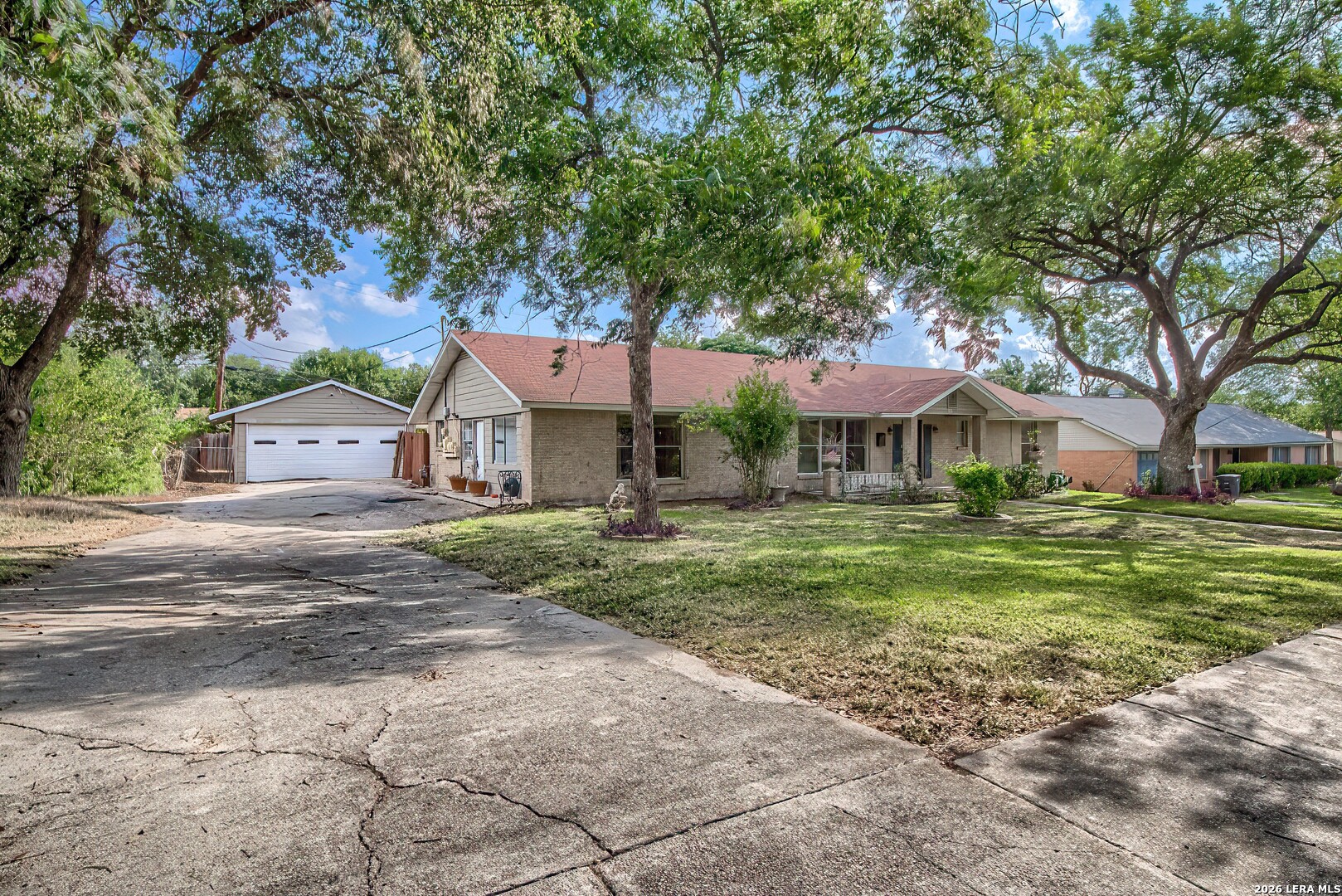 111 Shadywood Lane San Antonio TX 78216