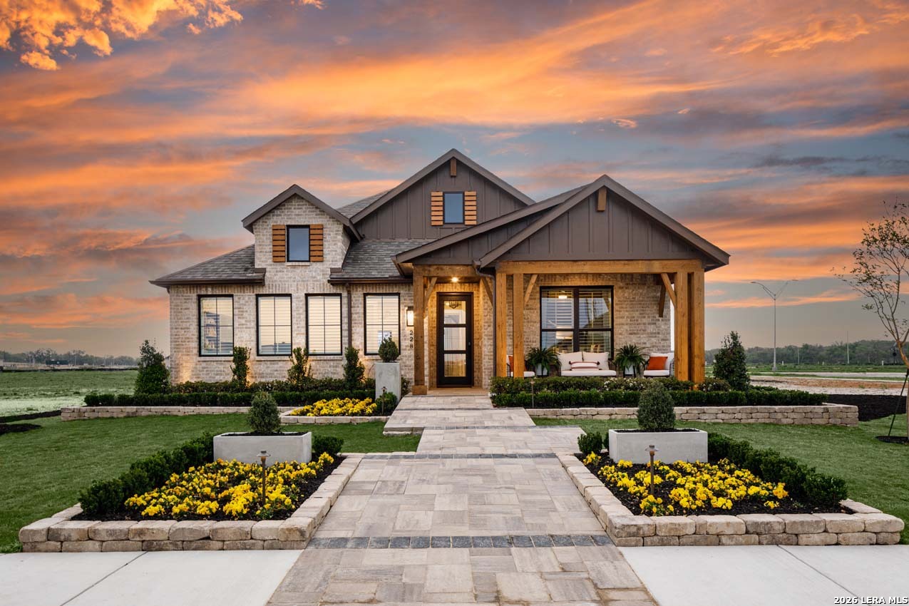 228 White Oak Castroville TX 78009