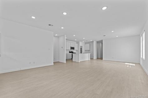 716 Horsetail Lane New Braunfels TX 78132