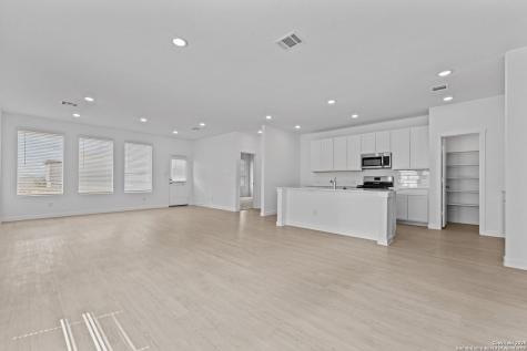 716 Horsetail Lane New Braunfels TX 78132