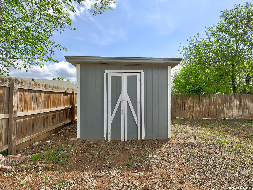 8303 Meadow Fire San Antonio TX 78251