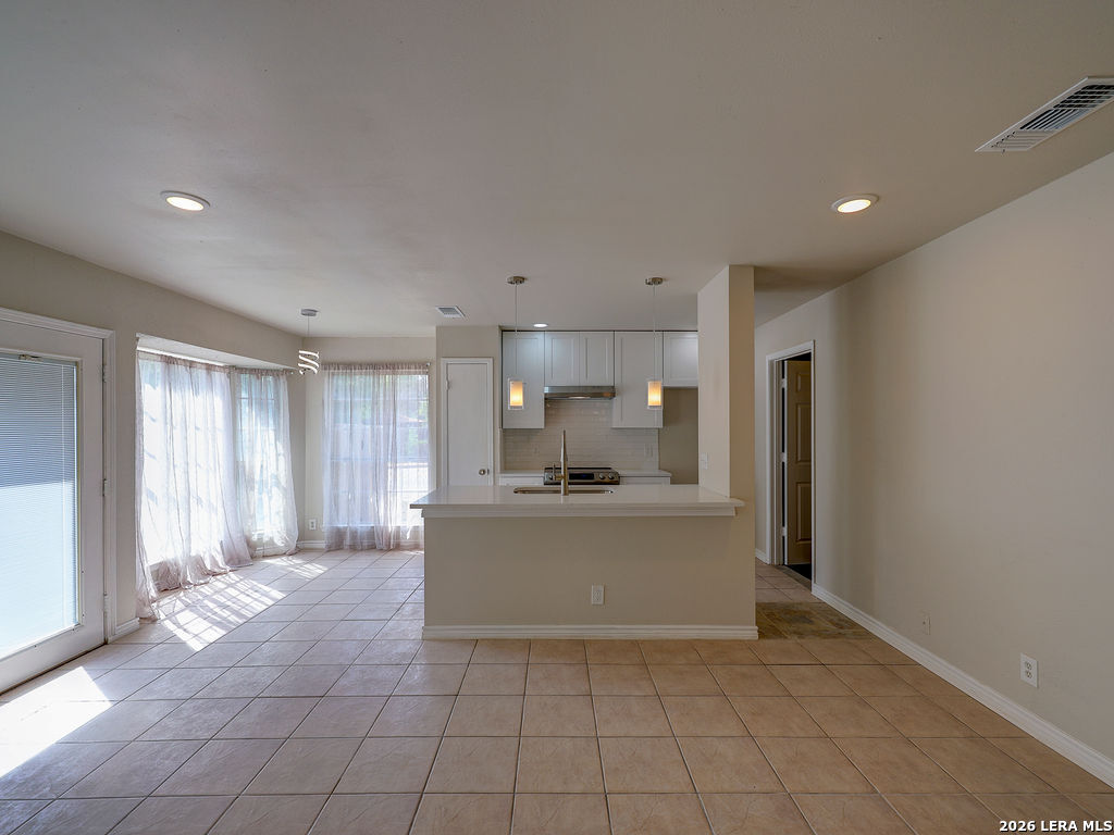 8303 Meadow Fire San Antonio TX 78251