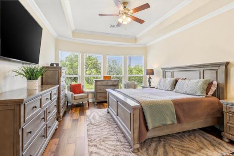 333 Cascade Trail Castroville TX 78009