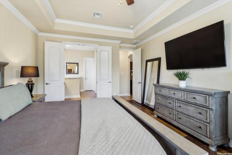 333 Cascade Trail Castroville TX 78009