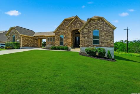 333 Cascade Trail Castroville TX 78009