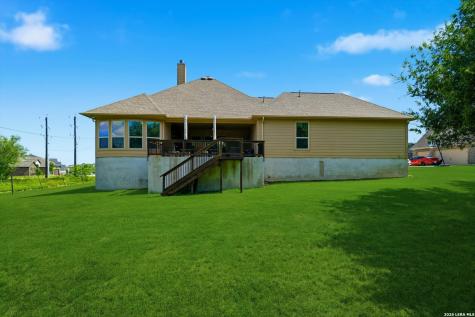 333 Cascade Trail Castroville TX 78009