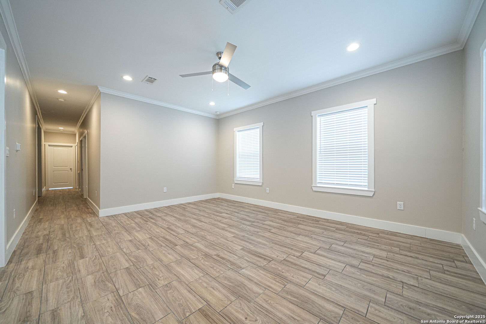 1418 Burleson San Antonio TX 78202