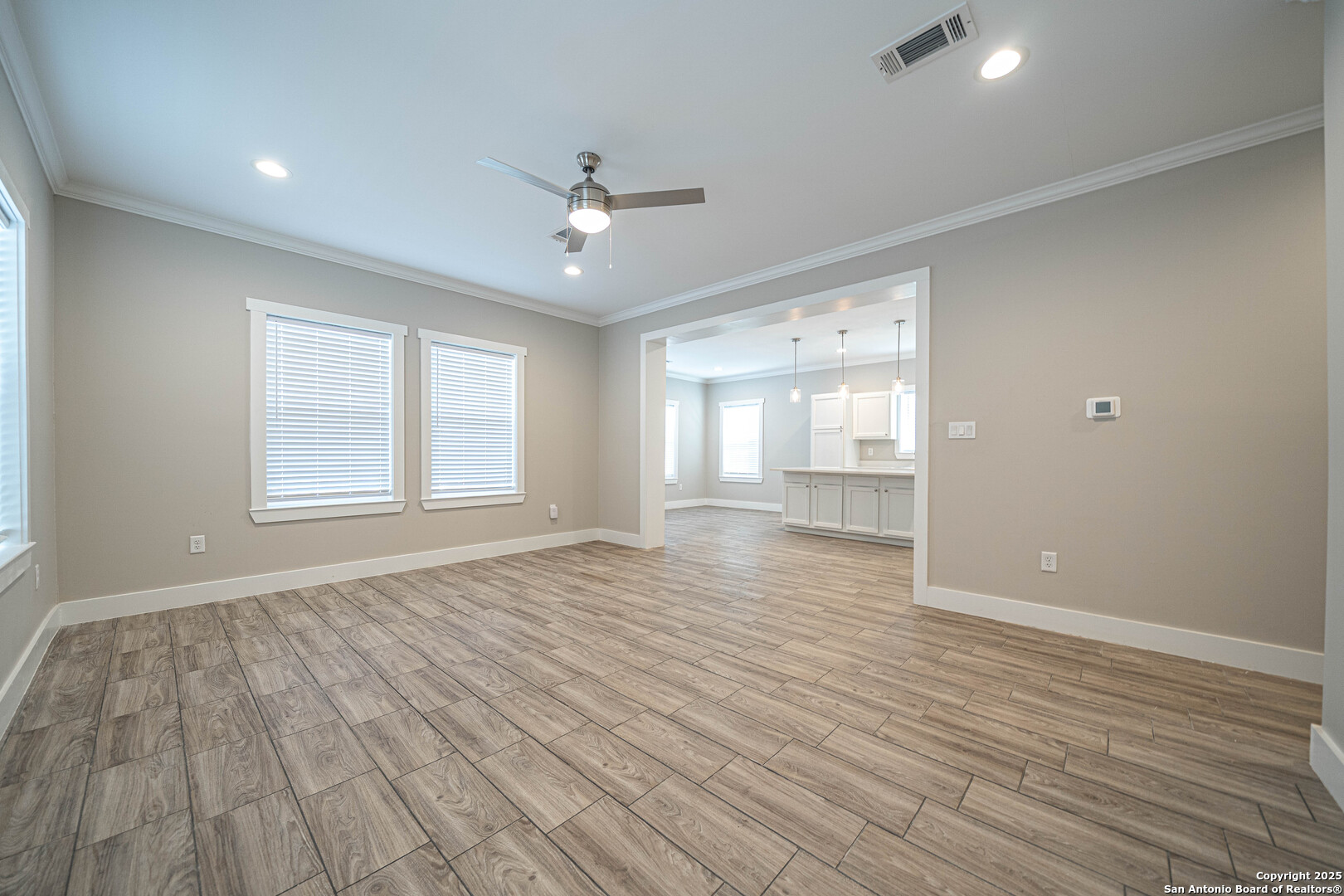 1418 Burleson San Antonio TX 78202