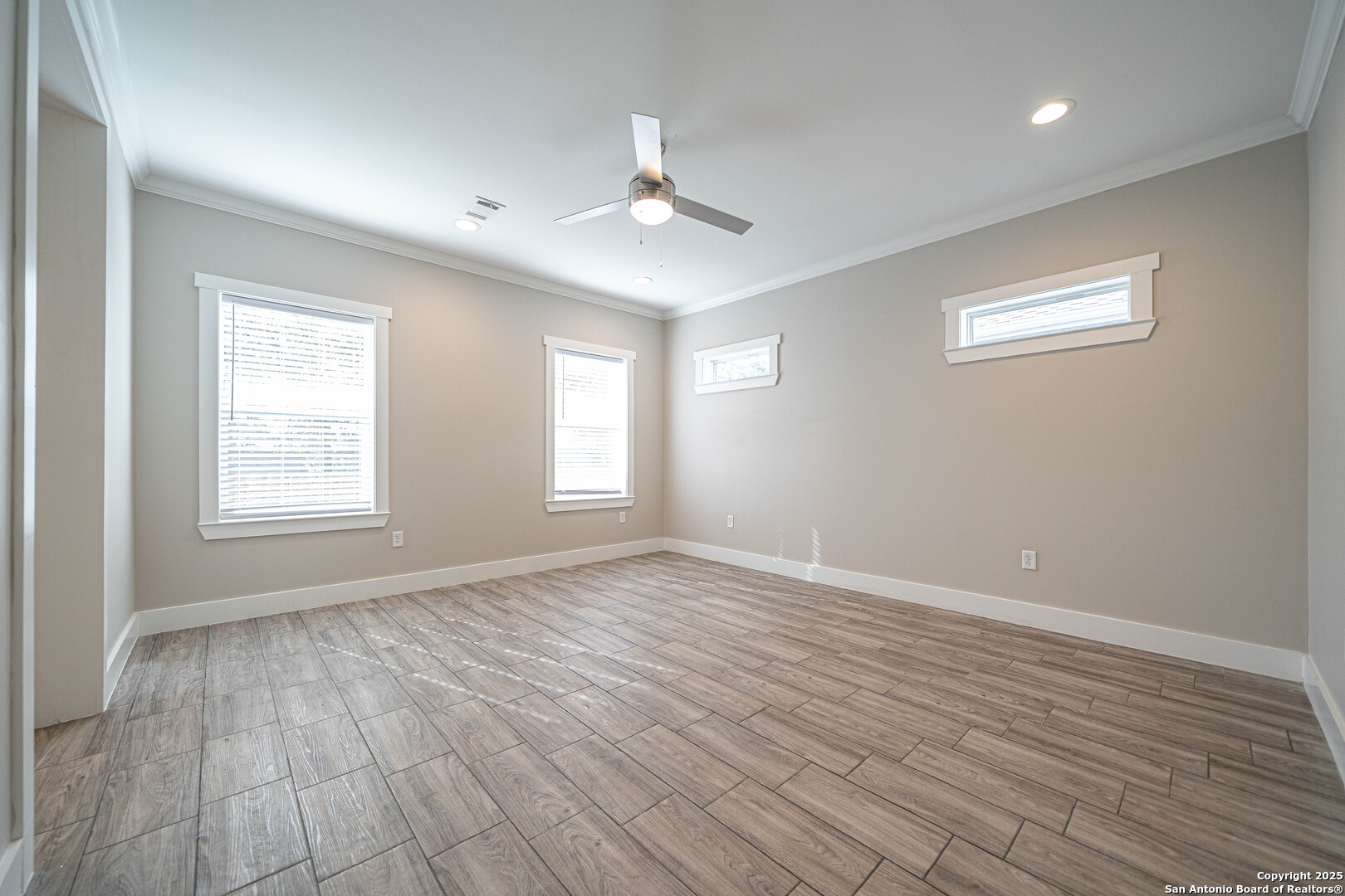 1418 Burleson San Antonio TX 78202