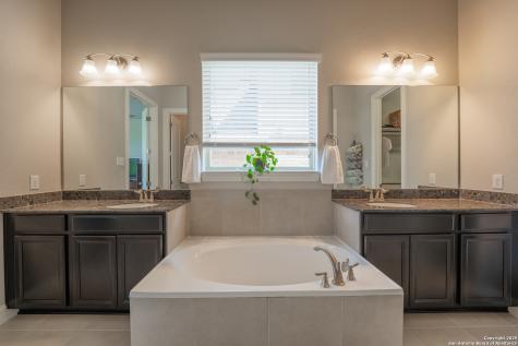 5315 Saffron Rose San Antonio TX 78253