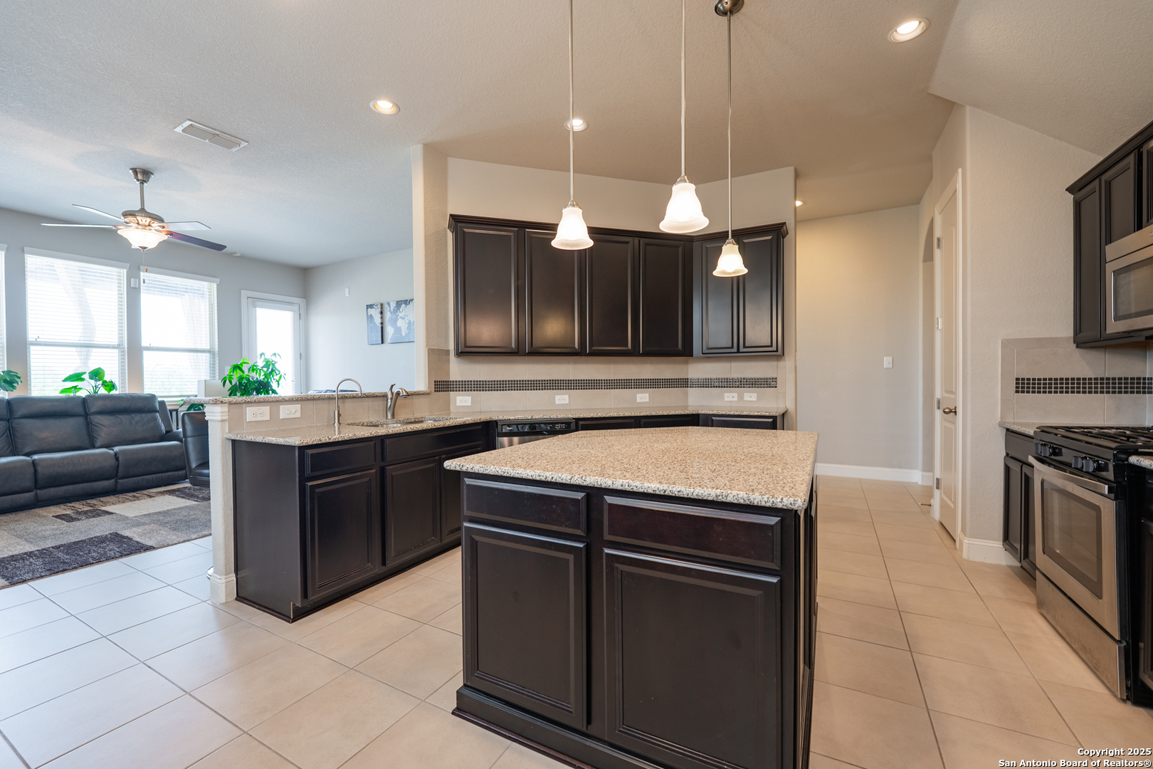 5315 Saffron Rose San Antonio TX 78253