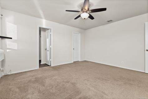 6439 Legato Curve San Antonio TX 78252