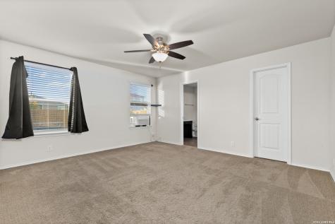 6439 Legato Curve San Antonio TX 78252