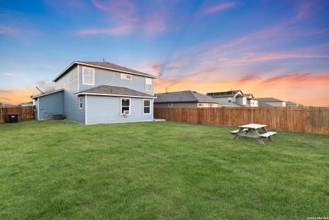 6439 Legato Curve San Antonio TX 78252