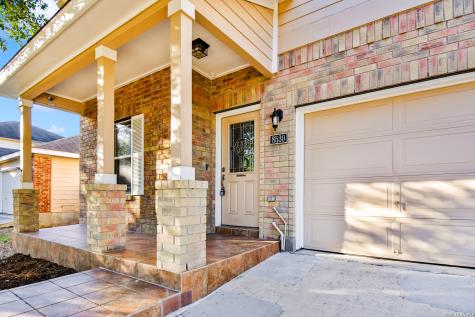 8530 Cheyenne Bluff Converse TX 78109