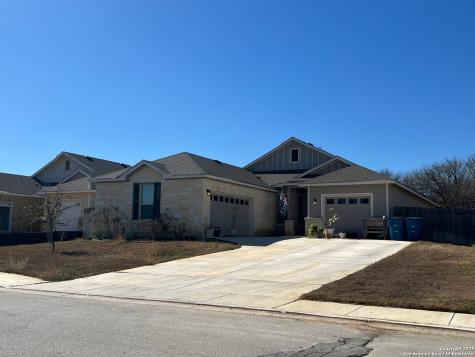 211 Valley Forge Pleasanton TX 78064