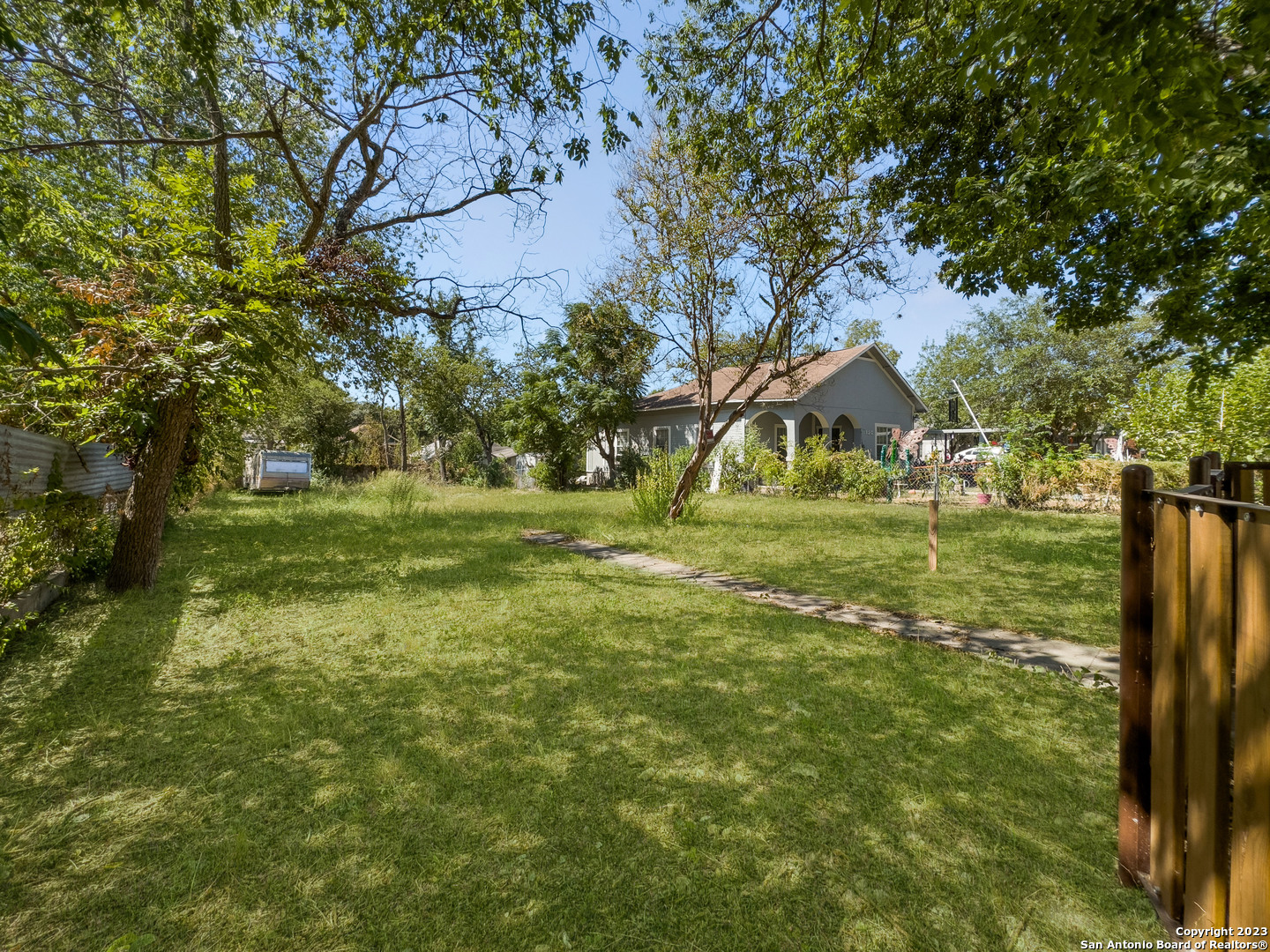 126 Vine Street San Antonio TX 78210