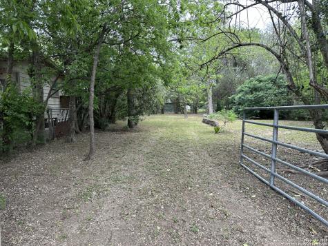 833 Gladstone San Antonio TX 78225