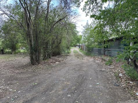 833 Gladstone San Antonio TX 78225